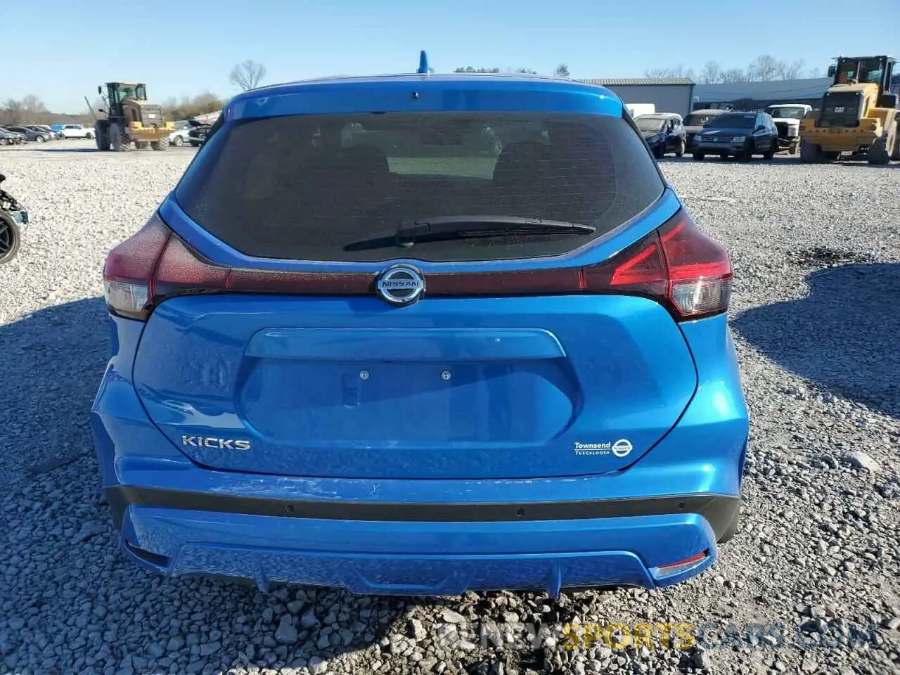 6 Photograph of a damaged car 3N1CP5BV5ML541149 NISSAN KICKS 2021