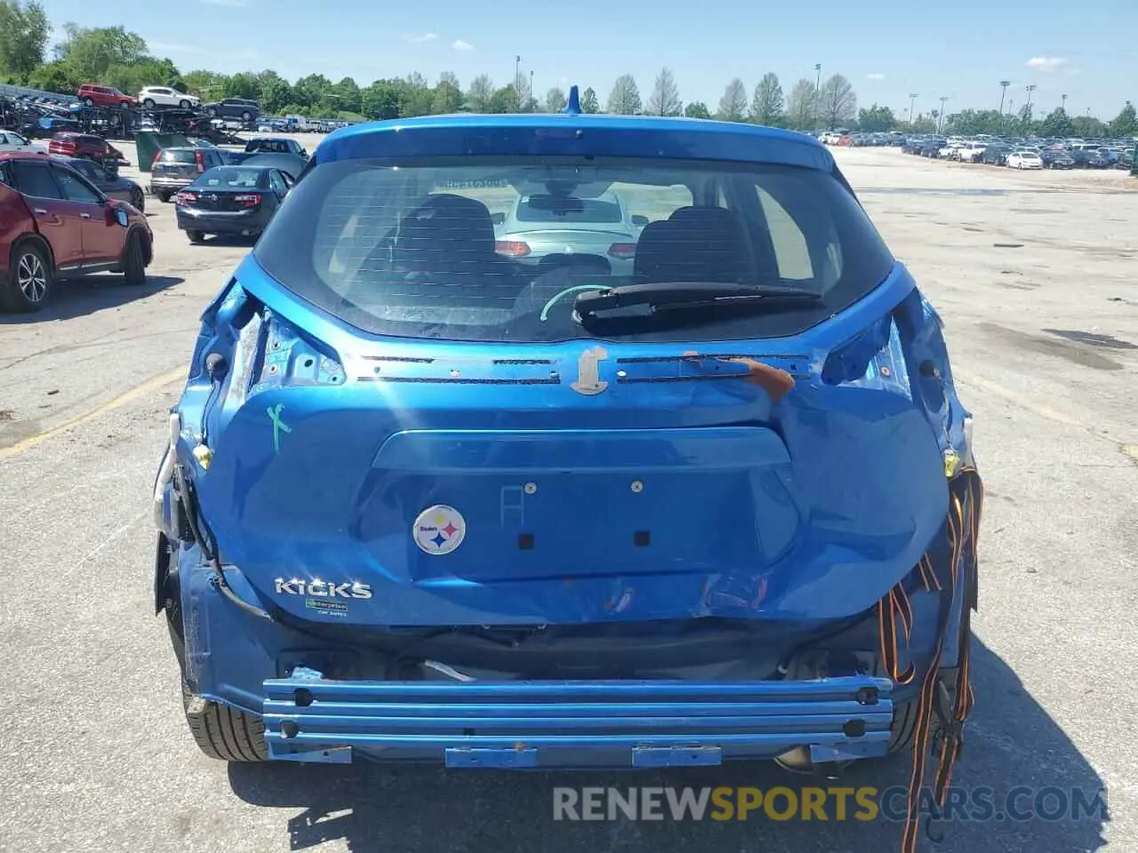 6 Photograph of a damaged car 3N1CP5BV6ML501520 NISSAN KICKS 2021