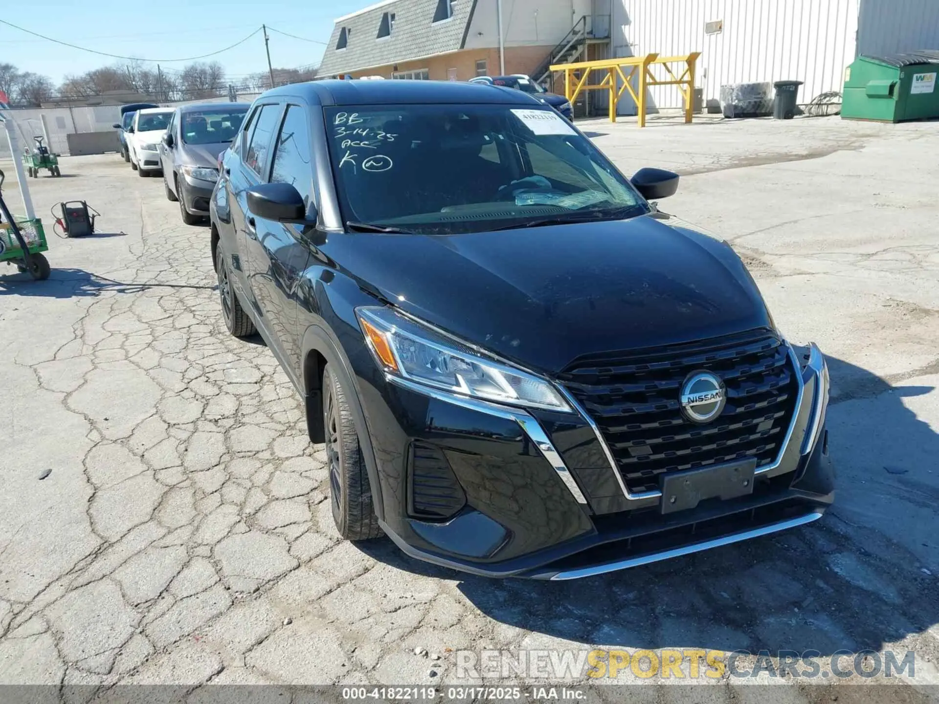 1 Photograph of a damaged car 3N1CP5BV6ML540480 NISSAN KICKS 2021