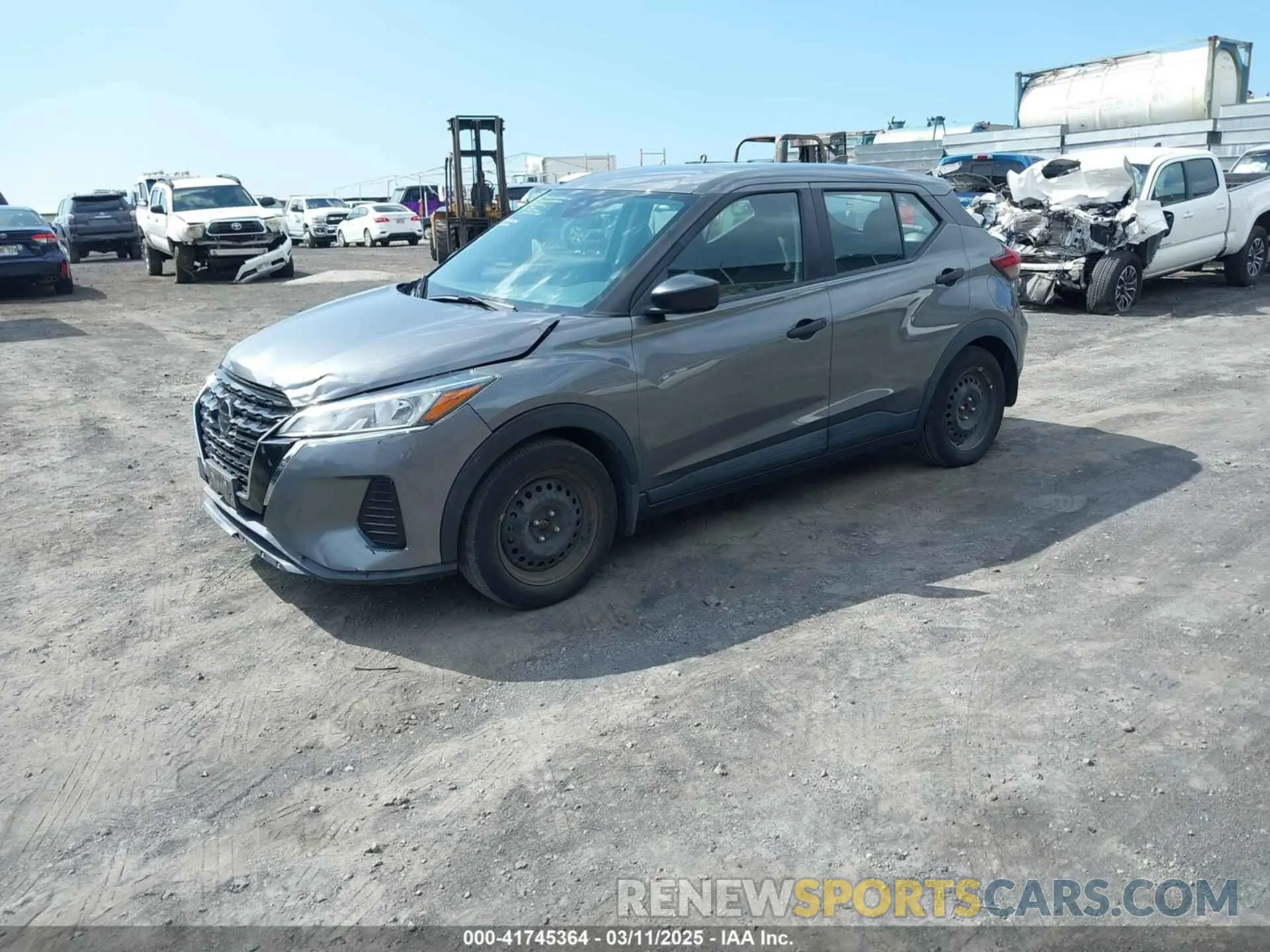 2 Photograph of a damaged car 3N1CP5BV6ML544383 NISSAN KICKS 2021