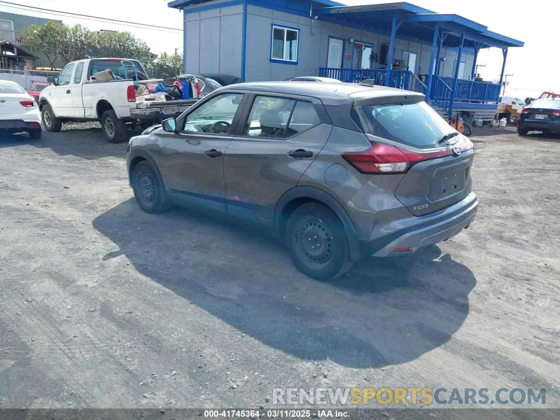 3 Photograph of a damaged car 3N1CP5BV6ML544383 NISSAN KICKS 2021