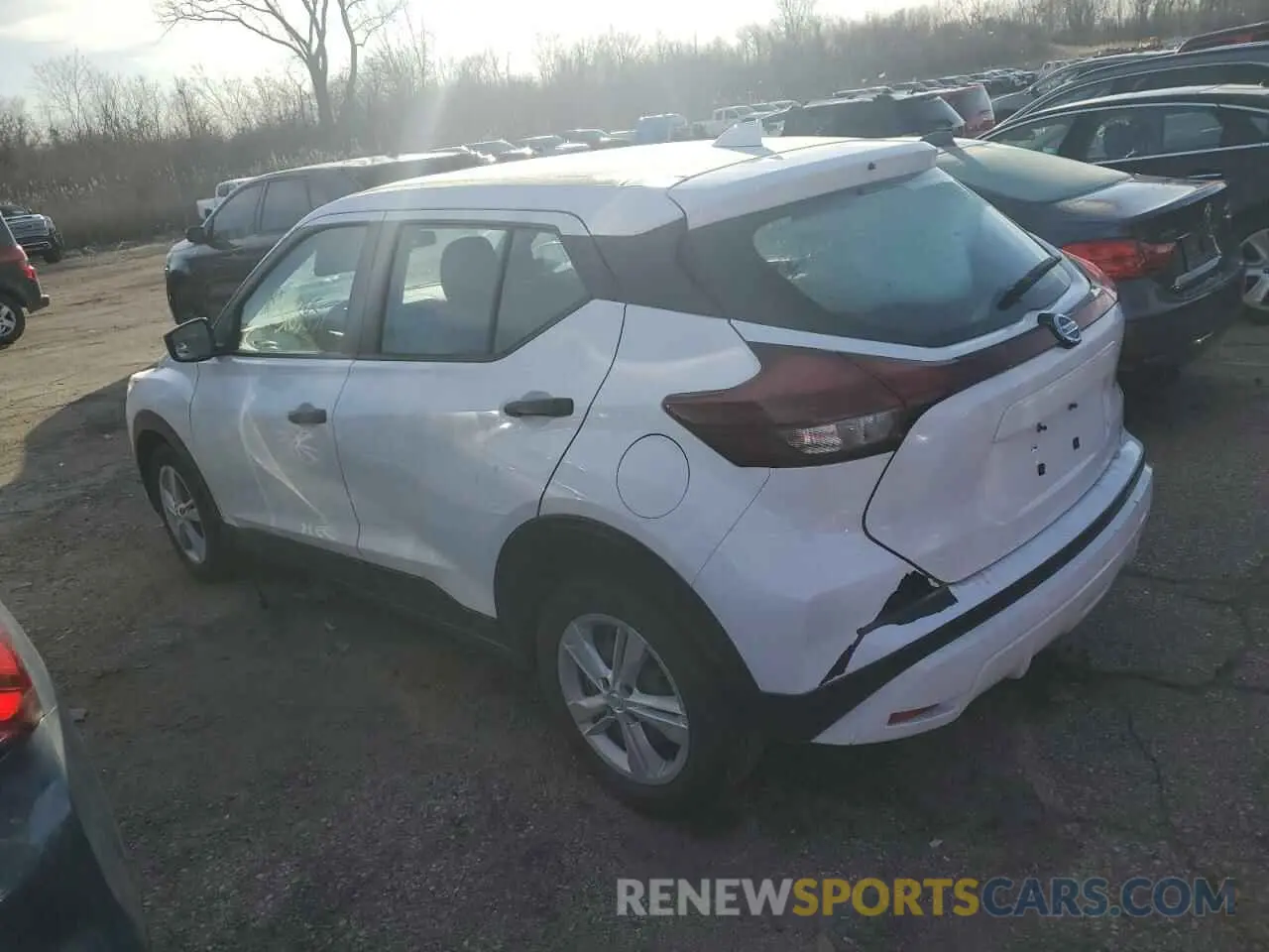 2 Photograph of a damaged car 3N1CP5BV6ML552211 NISSAN KICKS 2021