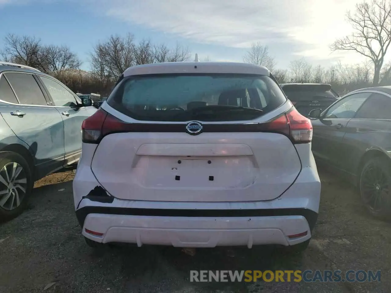6 Photograph of a damaged car 3N1CP5BV6ML552211 NISSAN KICKS 2021