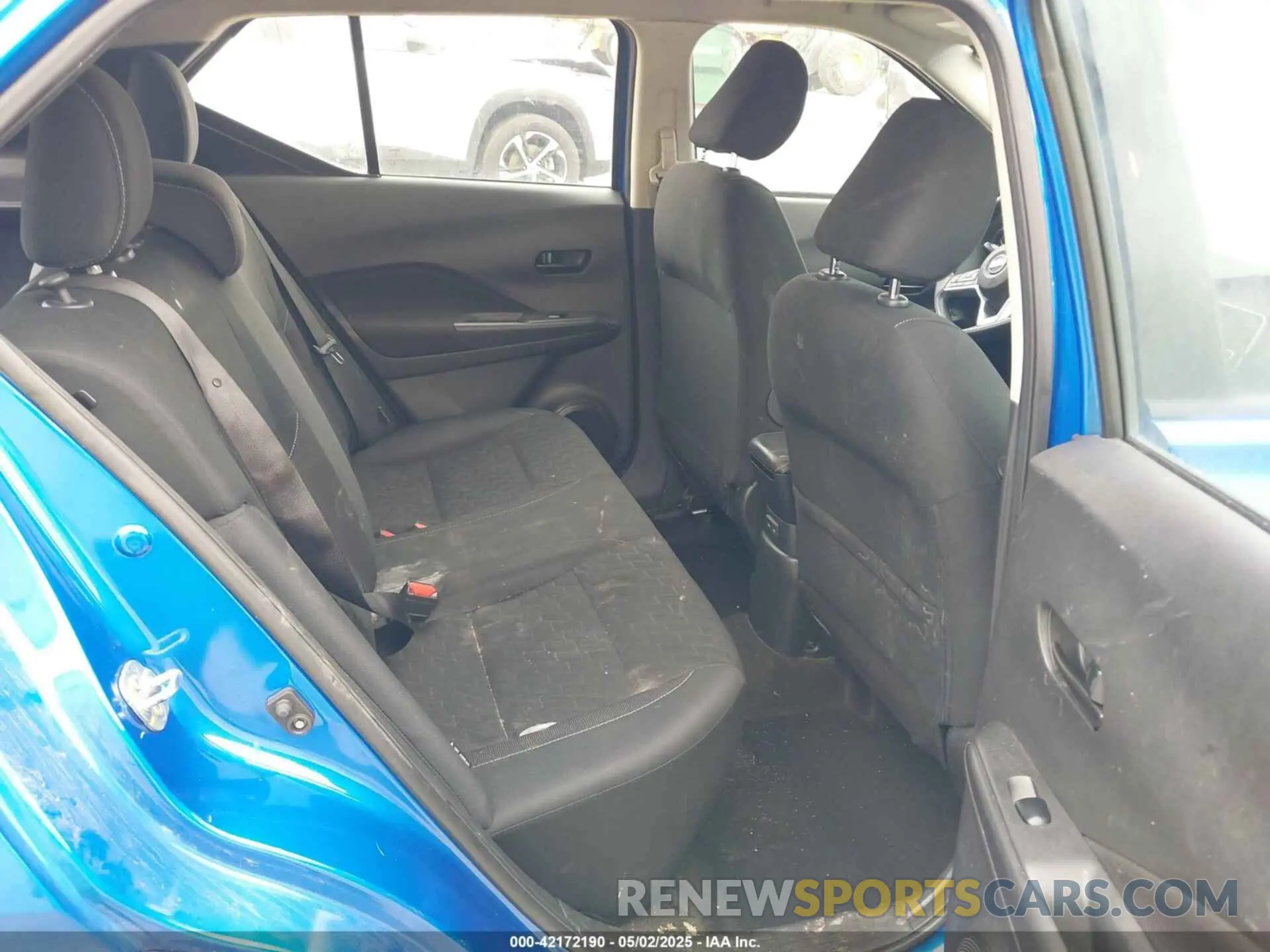 8 Photograph of a damaged car 3N1CP5BV7ML485764 NISSAN KICKS 2021