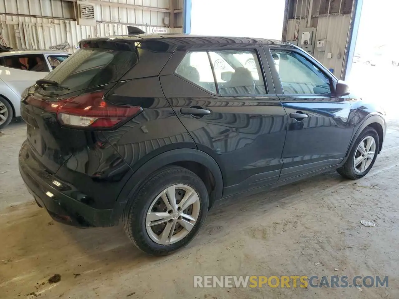 3 Photograph of a damaged car 3N1CP5BV7ML486008 NISSAN KICKS 2021
