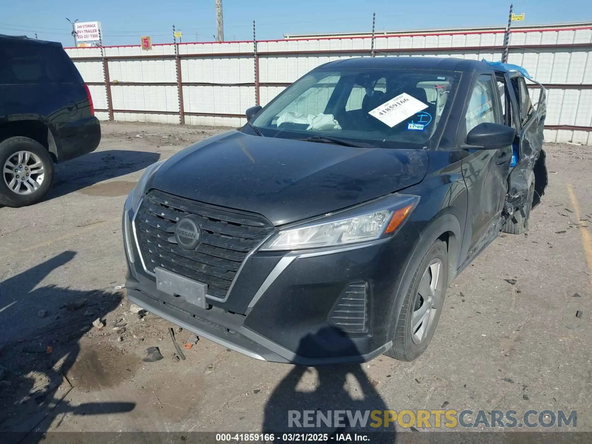2 Photograph of a damaged car 3N1CP5BV7ML502627 NISSAN KICKS 2021