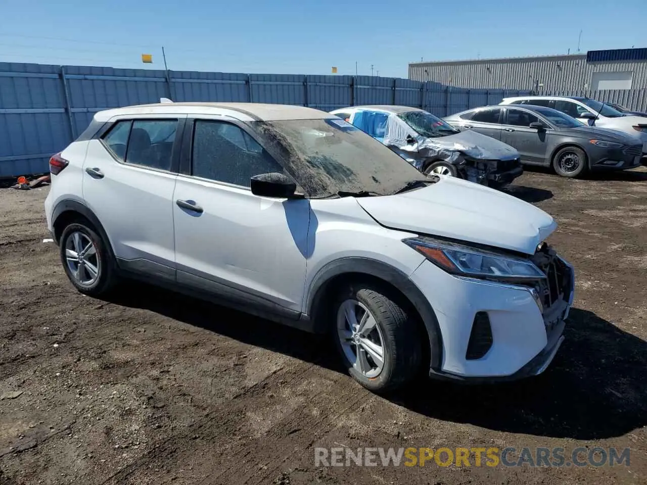 4 Photograph of a damaged car 3N1CP5BV7ML524160 NISSAN KICKS 2021