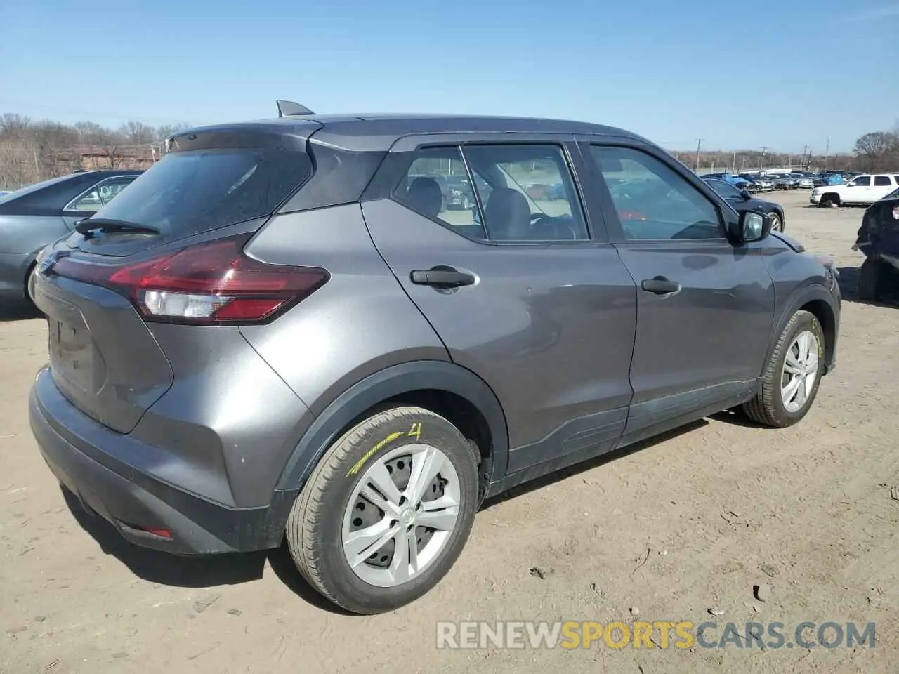 3 Photograph of a damaged car 3N1CP5BV8ML523079 NISSAN KICKS 2021