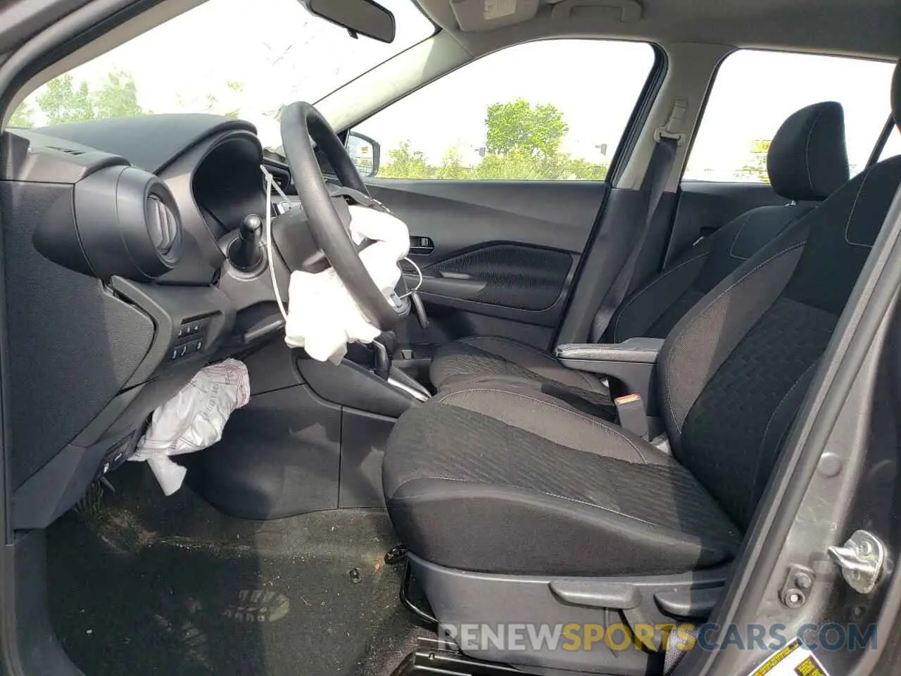 7 Photograph of a damaged car 3N1CP5BV8ML564330 NISSAN KICKS 2021