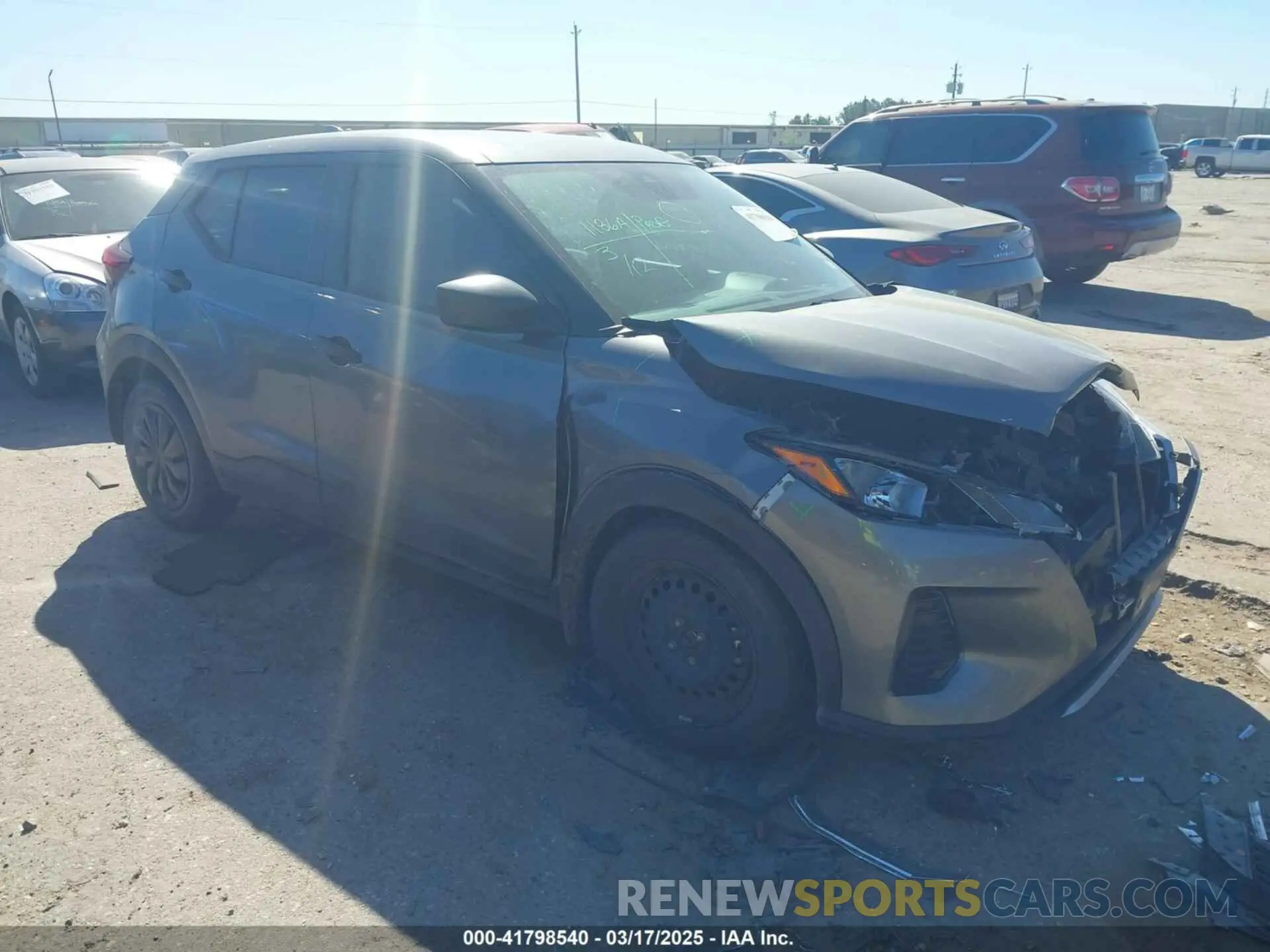 1 Photograph of a damaged car 3N1CP5BV8ML564912 NISSAN KICKS 2021