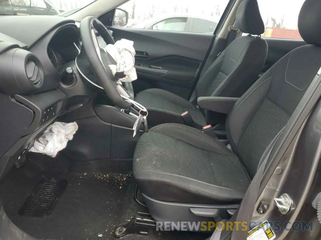 7 Photograph of a damaged car 3N1CP5BV9ML488973 NISSAN KICKS 2021