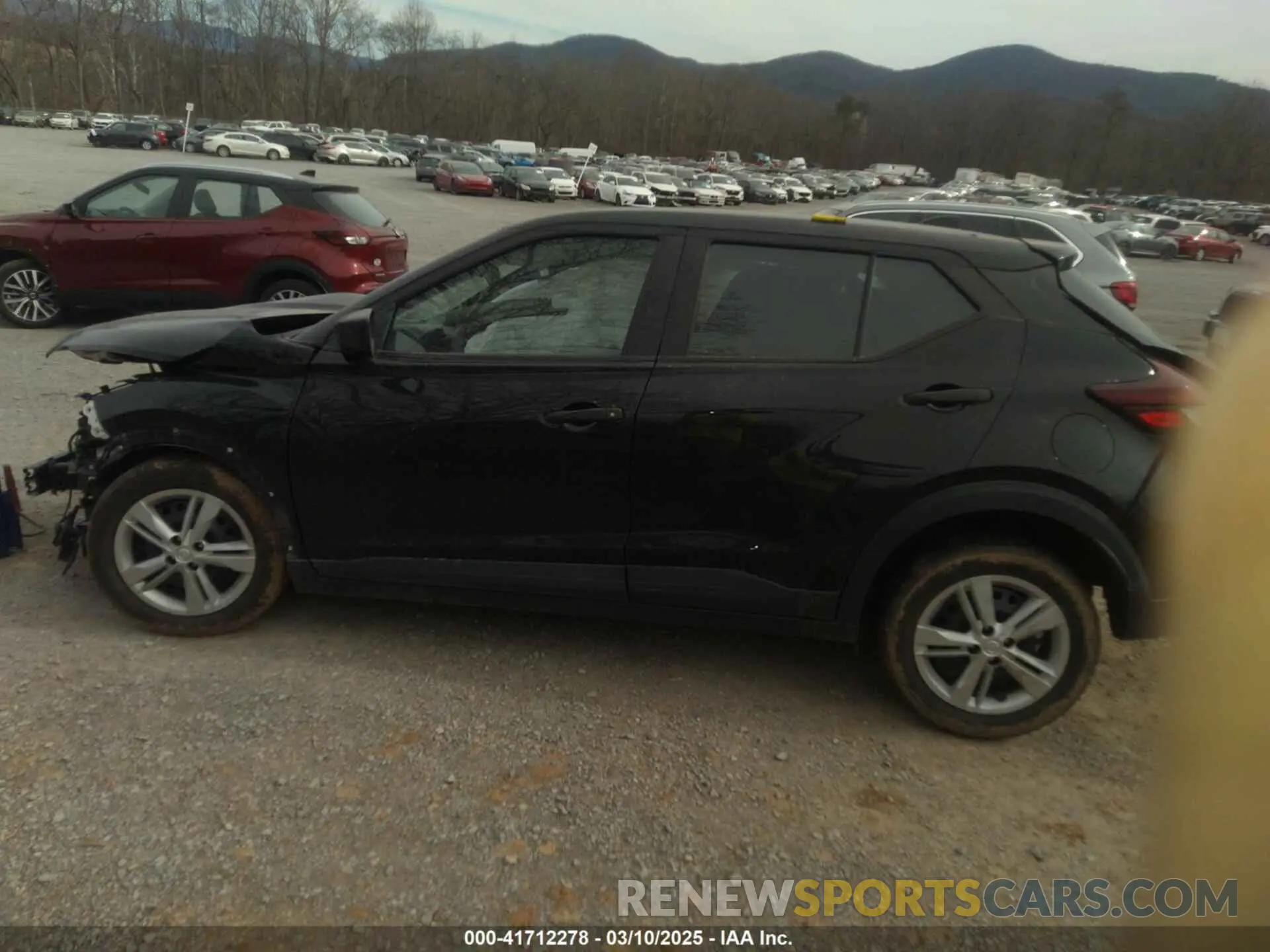 15 Photograph of a damaged car 3N1CP5BV9ML500720 NISSAN KICKS 2021