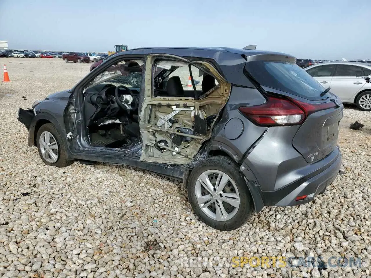 2 Photograph of a damaged car 3N1CP5BV9ML522426 NISSAN KICKS 2021