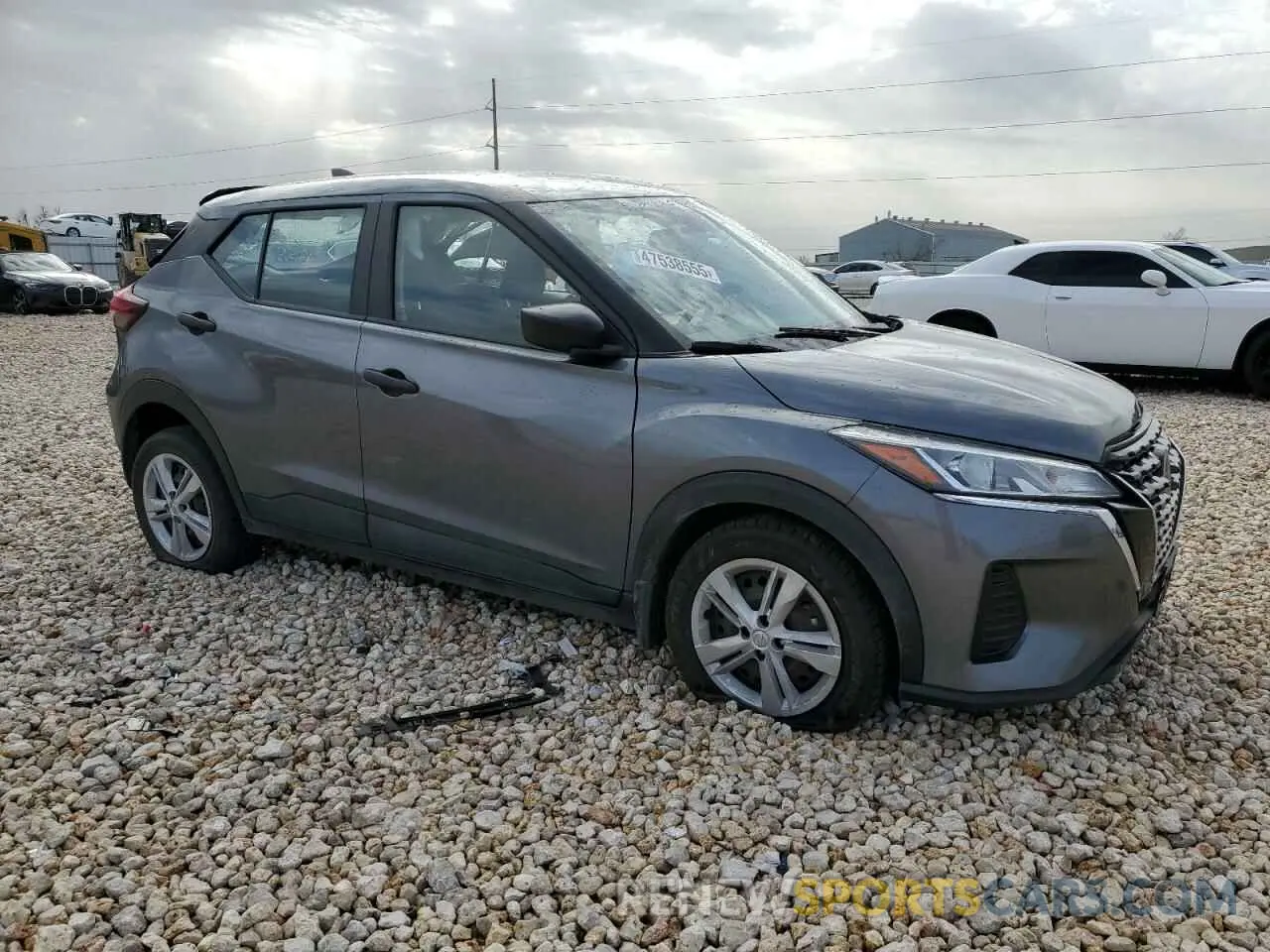 4 Photograph of a damaged car 3N1CP5BV9ML522426 NISSAN KICKS 2021
