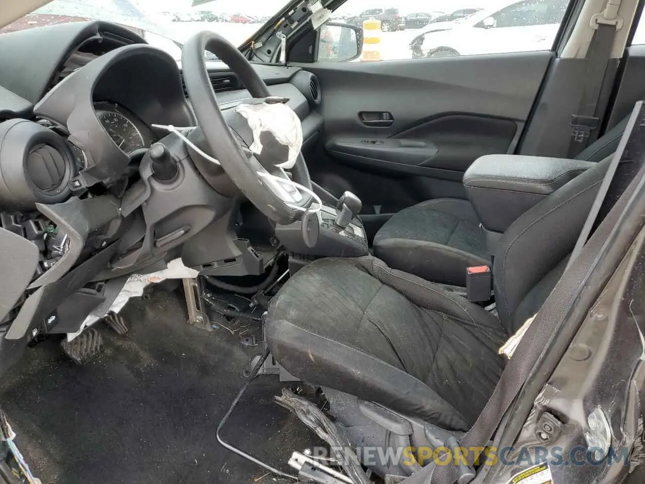 7 Photograph of a damaged car 3N1CP5BV9ML522426 NISSAN KICKS 2021