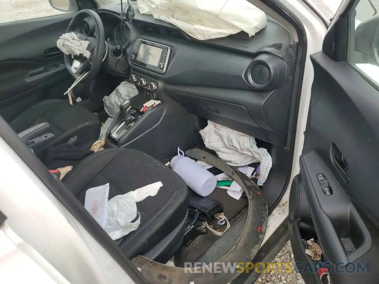 8 Photograph of a damaged car 3N1CP5BVXML467713 NISSAN KICKS 2021