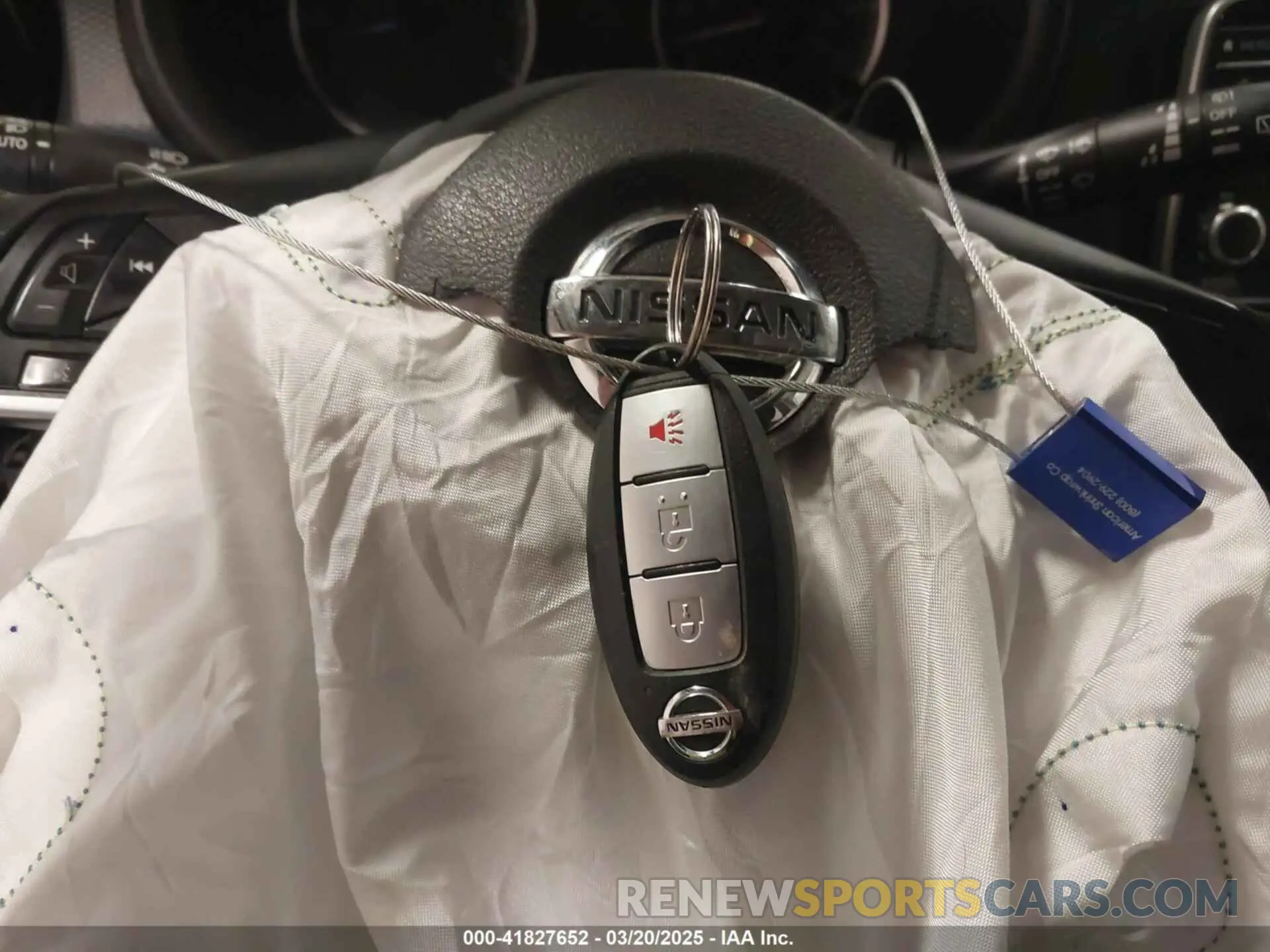 11 Photograph of a damaged car 3N1CP5BVXML479103 NISSAN KICKS 2021
