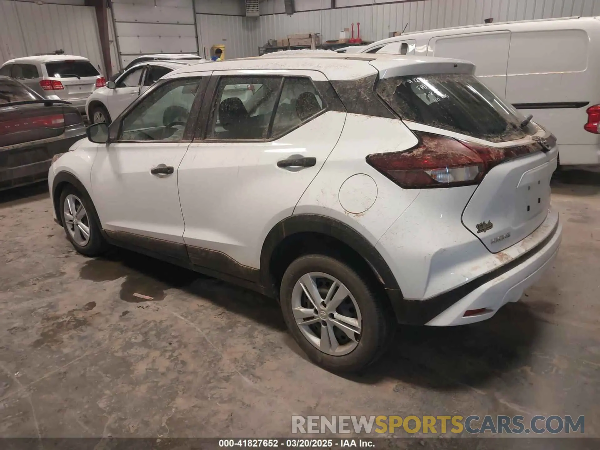 3 Photograph of a damaged car 3N1CP5BVXML479103 NISSAN KICKS 2021