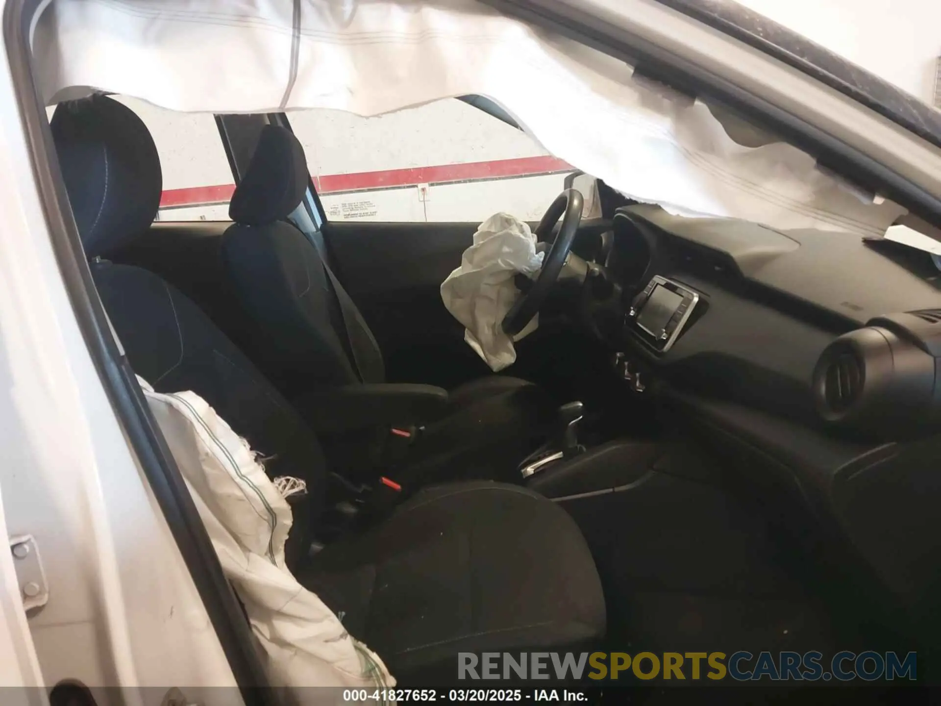 5 Photograph of a damaged car 3N1CP5BVXML479103 NISSAN KICKS 2021