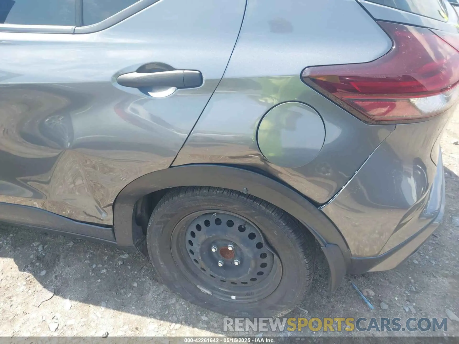 6 Photograph of a damaged car 3N1CP5BVXML484558 NISSAN KICKS 2021