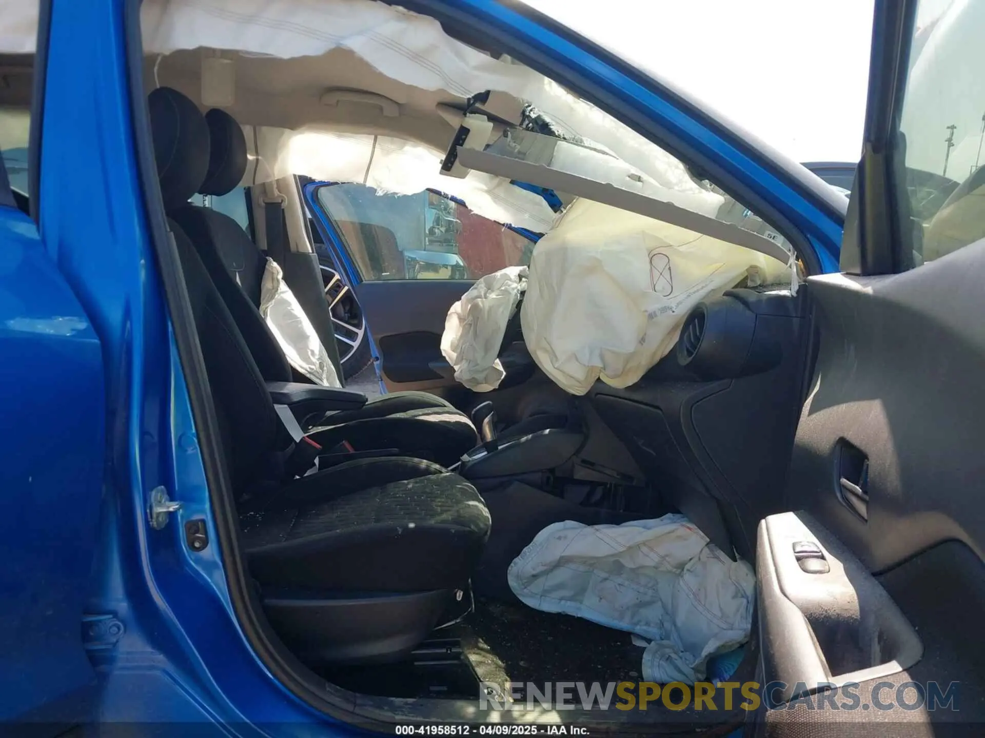 5 Photograph of a damaged car 3N1CP5BVXML519129 NISSAN KICKS 2021