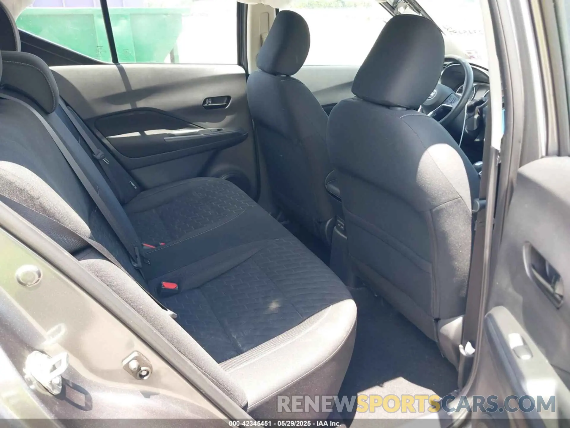 8 Photograph of a damaged car 3N1CP5BVXML544855 NISSAN KICKS 2021