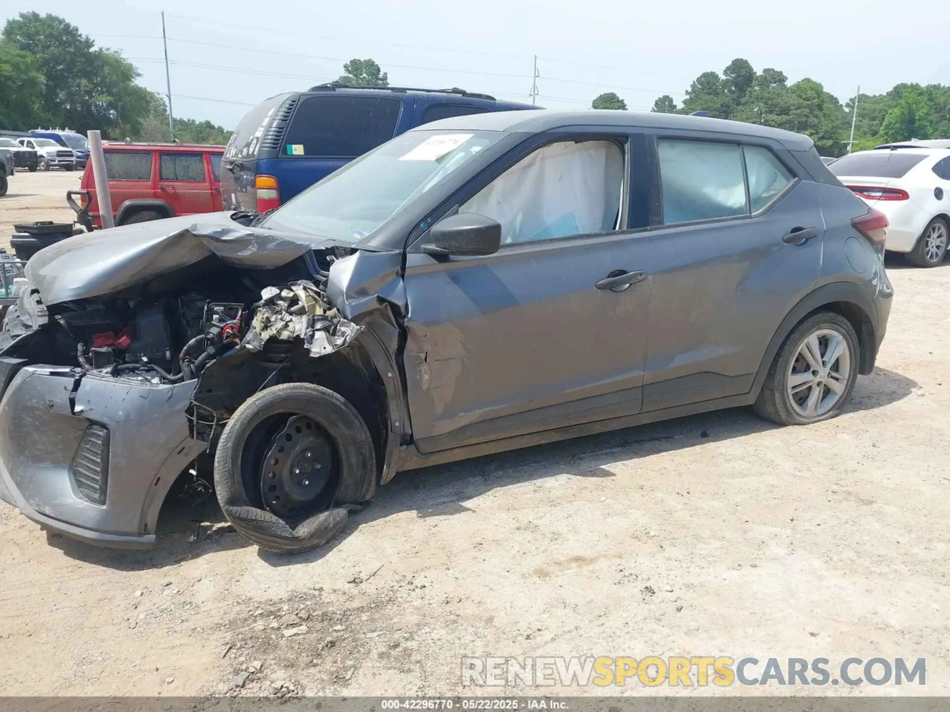 6 Photograph of a damaged car 3N1CP5BVXML551059 NISSAN KICKS 2021