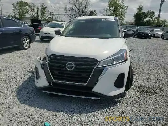 11 Photograph of a damaged car 3N1CP5BVXML565611 NISSAN KICKS 2021