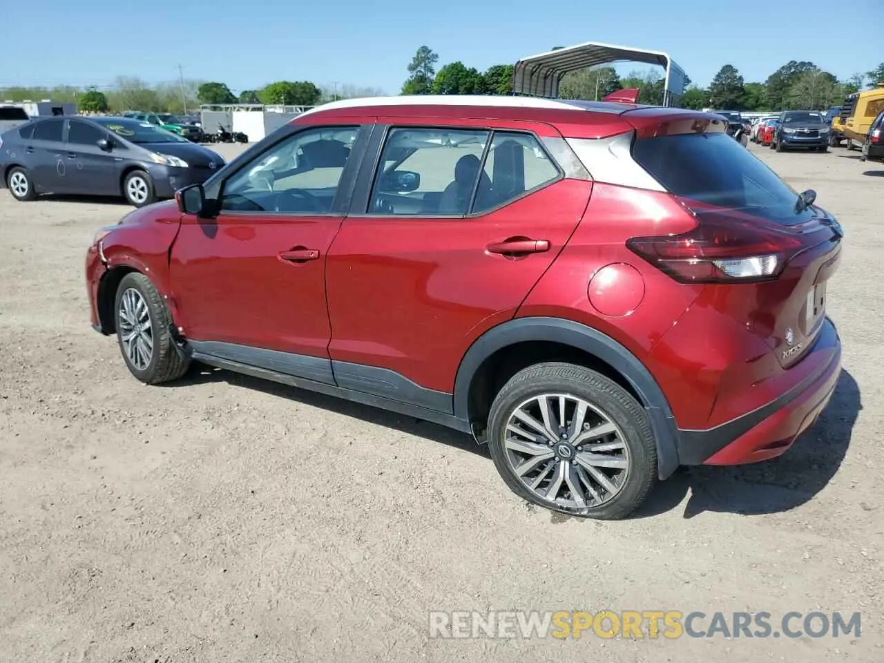 2 Photograph of a damaged car 3N1CP5CV0ML531336 NISSAN KICKS 2021