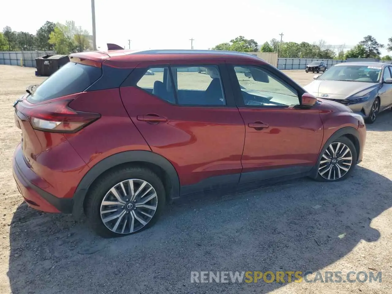 3 Photograph of a damaged car 3N1CP5CV0ML531336 NISSAN KICKS 2021