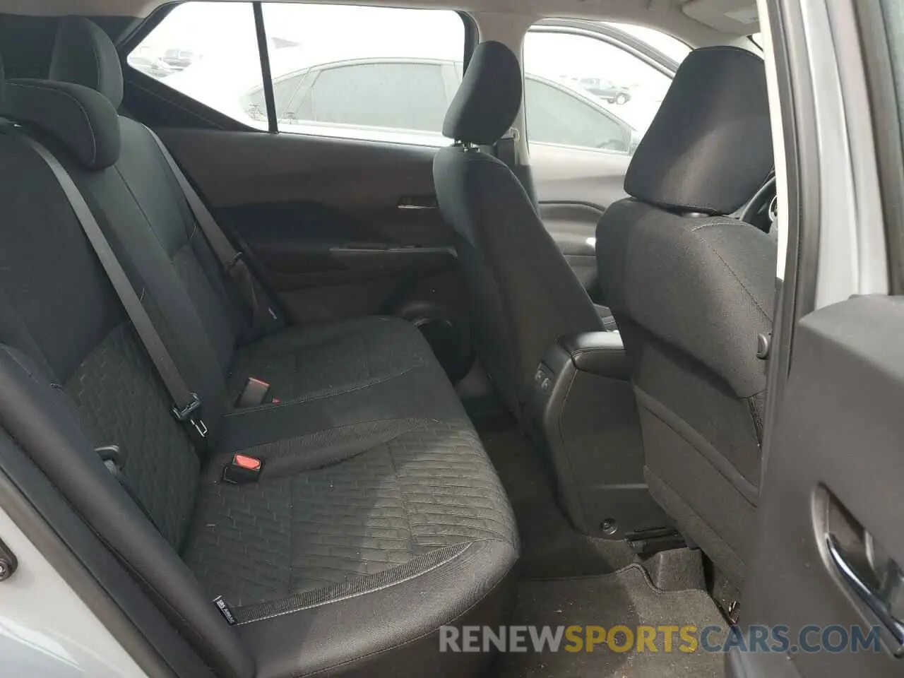10 Photograph of a damaged car 3N1CP5CV0ML537136 NISSAN KICKS 2021
