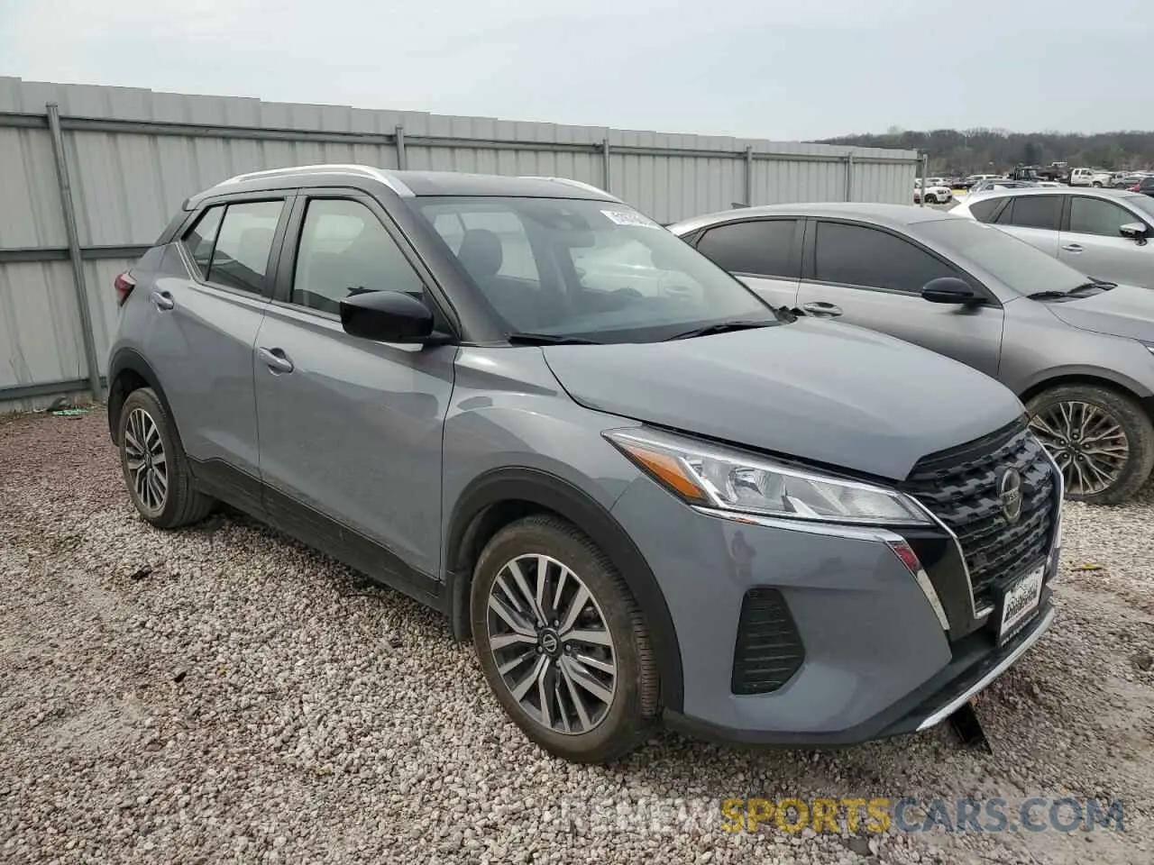 4 Photograph of a damaged car 3N1CP5CV0ML537136 NISSAN KICKS 2021