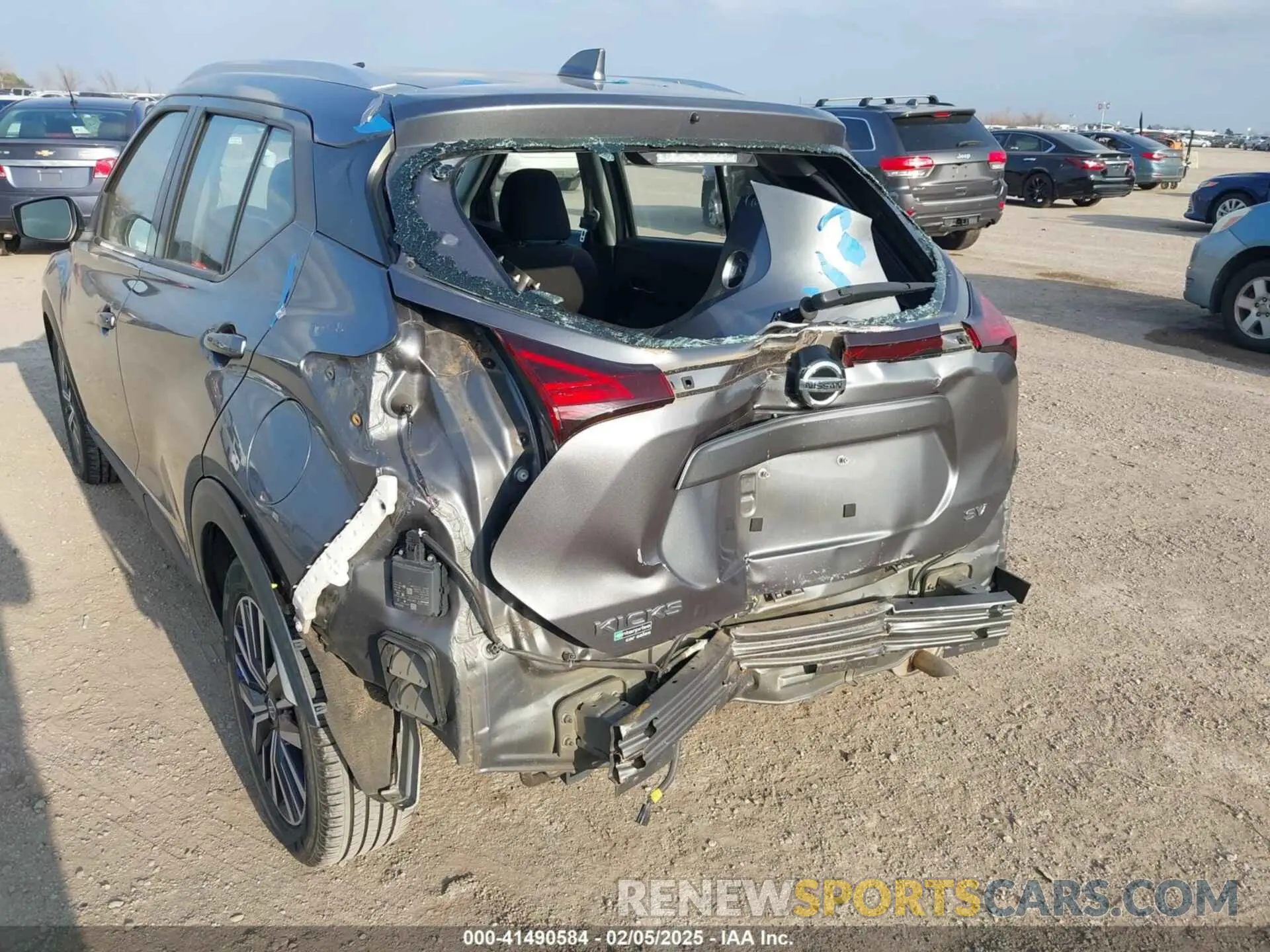 6 Photograph of a damaged car 3N1CP5CV1ML469784 NISSAN KICKS 2021