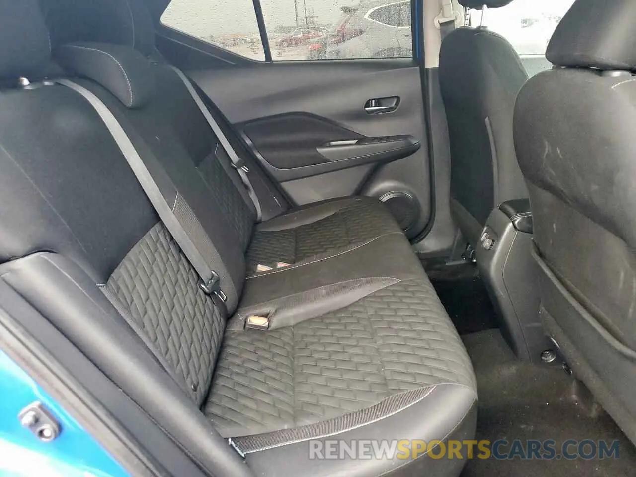11 Photograph of a damaged car 3N1CP5CV1ML478923 NISSAN KICKS 2021