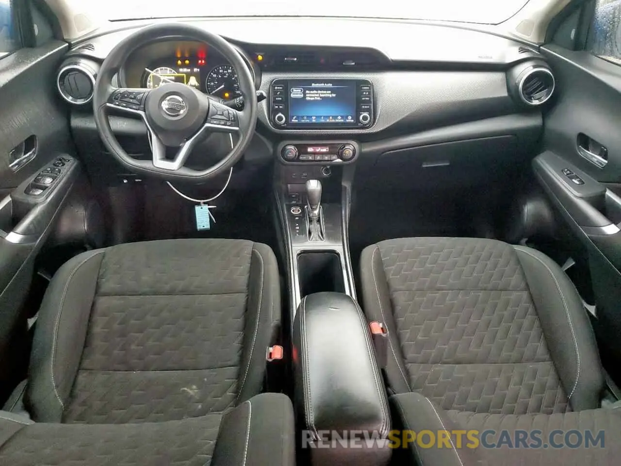 8 Photograph of a damaged car 3N1CP5CV1ML478923 NISSAN KICKS 2021
