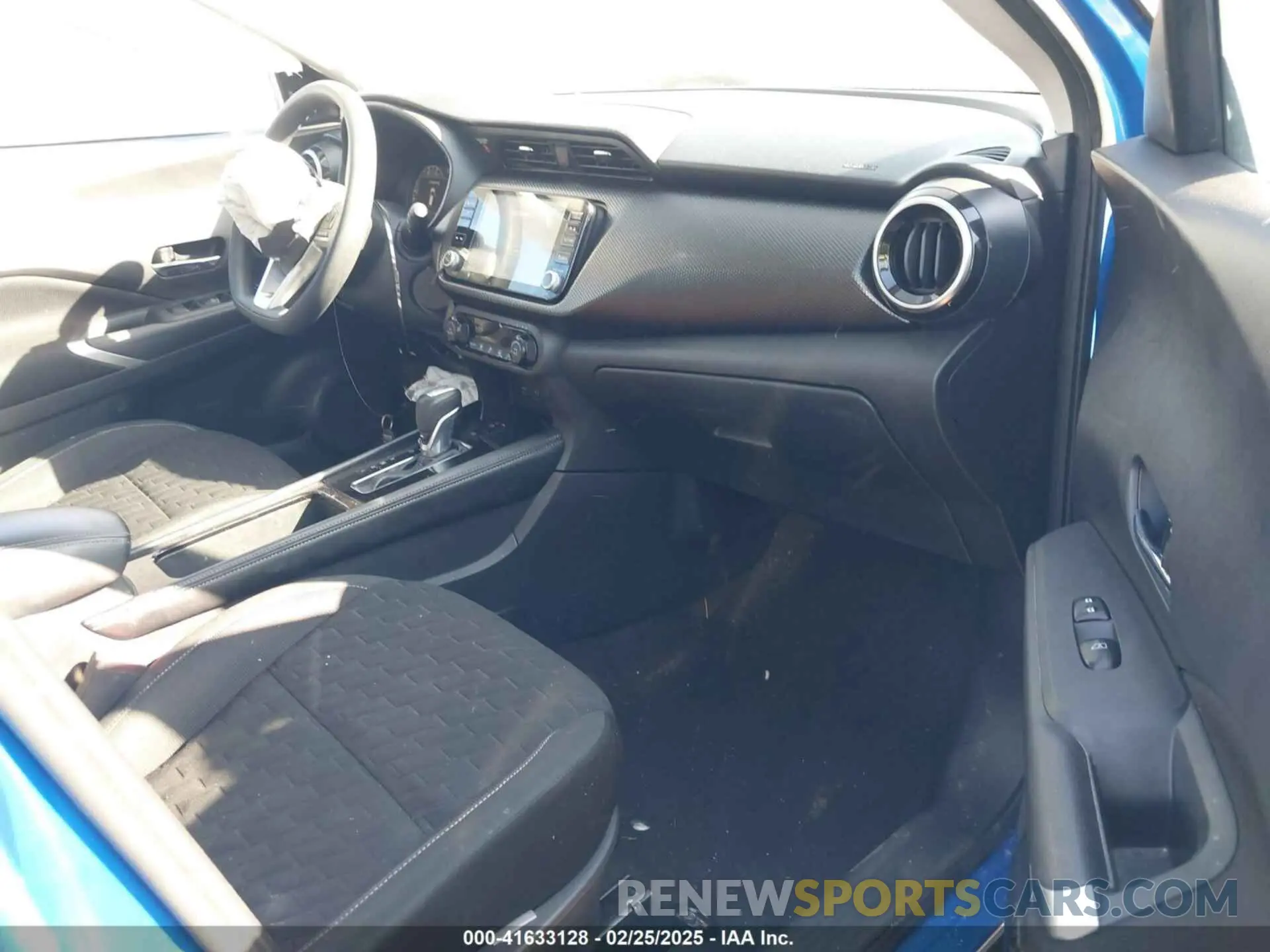 5 Photograph of a damaged car 3N1CP5CV1ML494202 NISSAN KICKS 2021