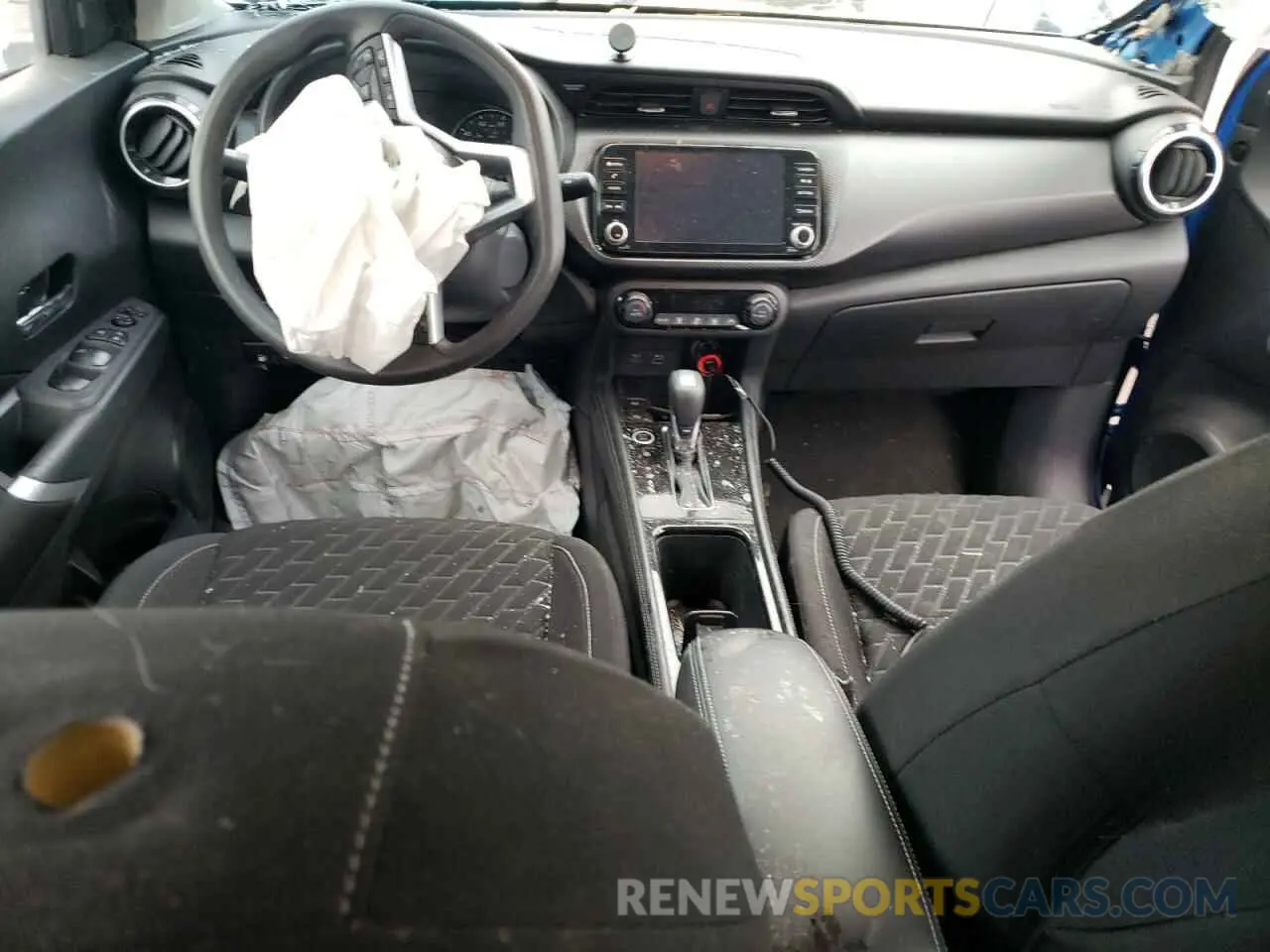 8 Photograph of a damaged car 3N1CP5CV1ML518191 NISSAN KICKS 2021