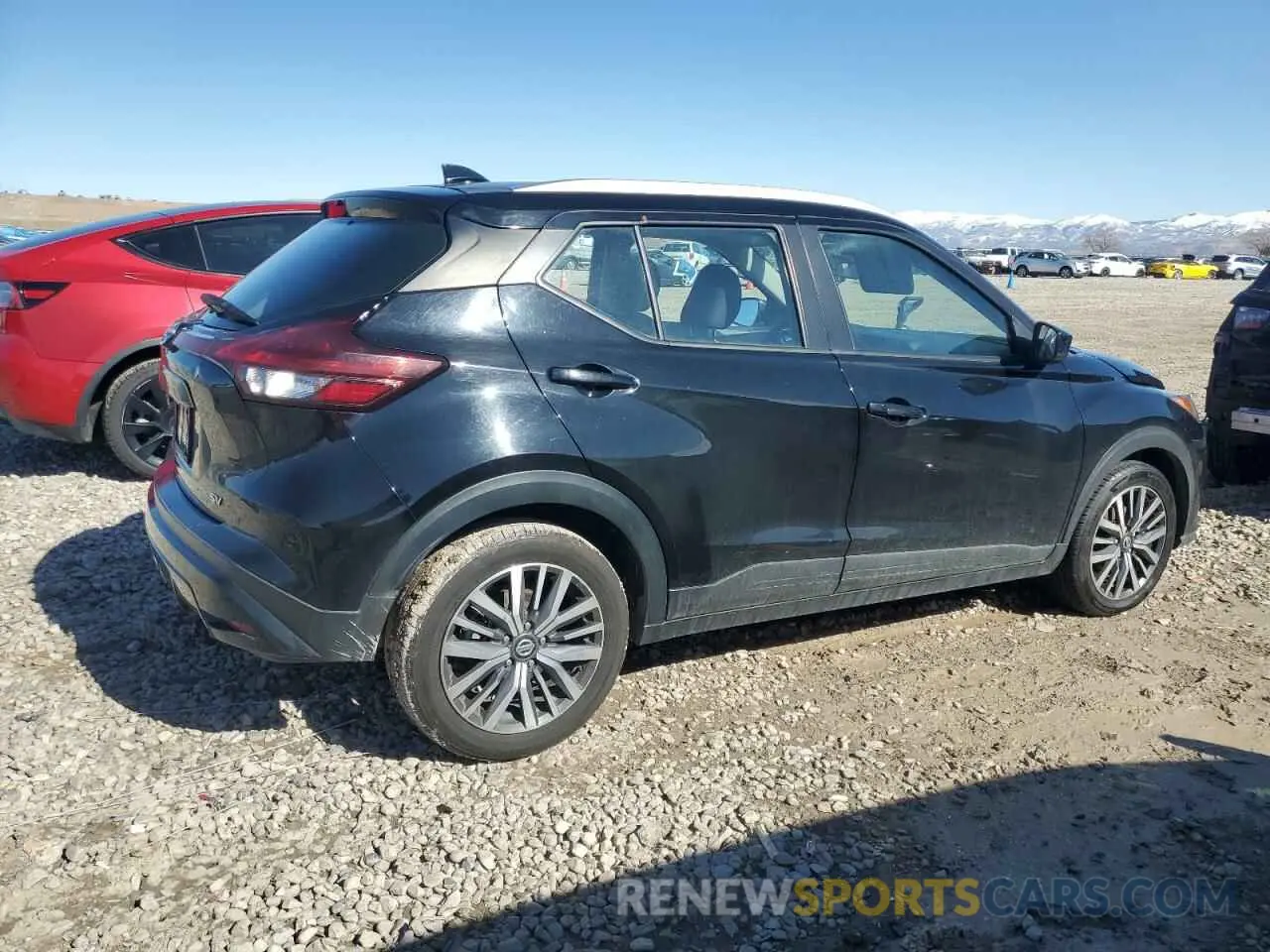 3 Photograph of a damaged car 3N1CP5CV1ML526047 NISSAN KICKS 2021