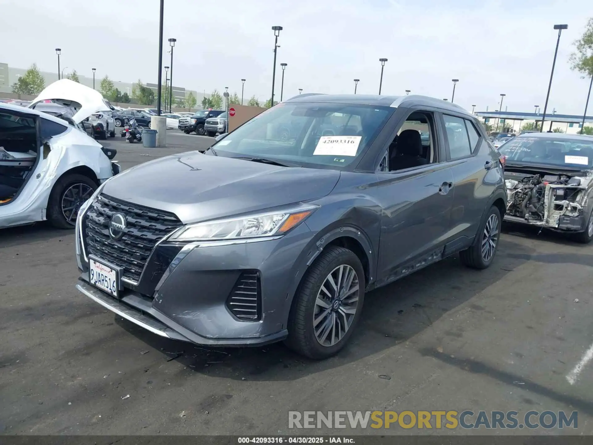 6 Photograph of a damaged car 3N1CP5CV1ML537730 NISSAN KICKS 2021