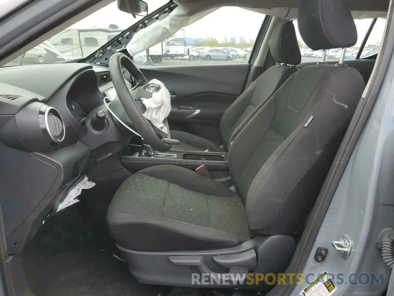 7 Photograph of a damaged car 3N1CP5CV1ML544046 NISSAN KICKS 2021