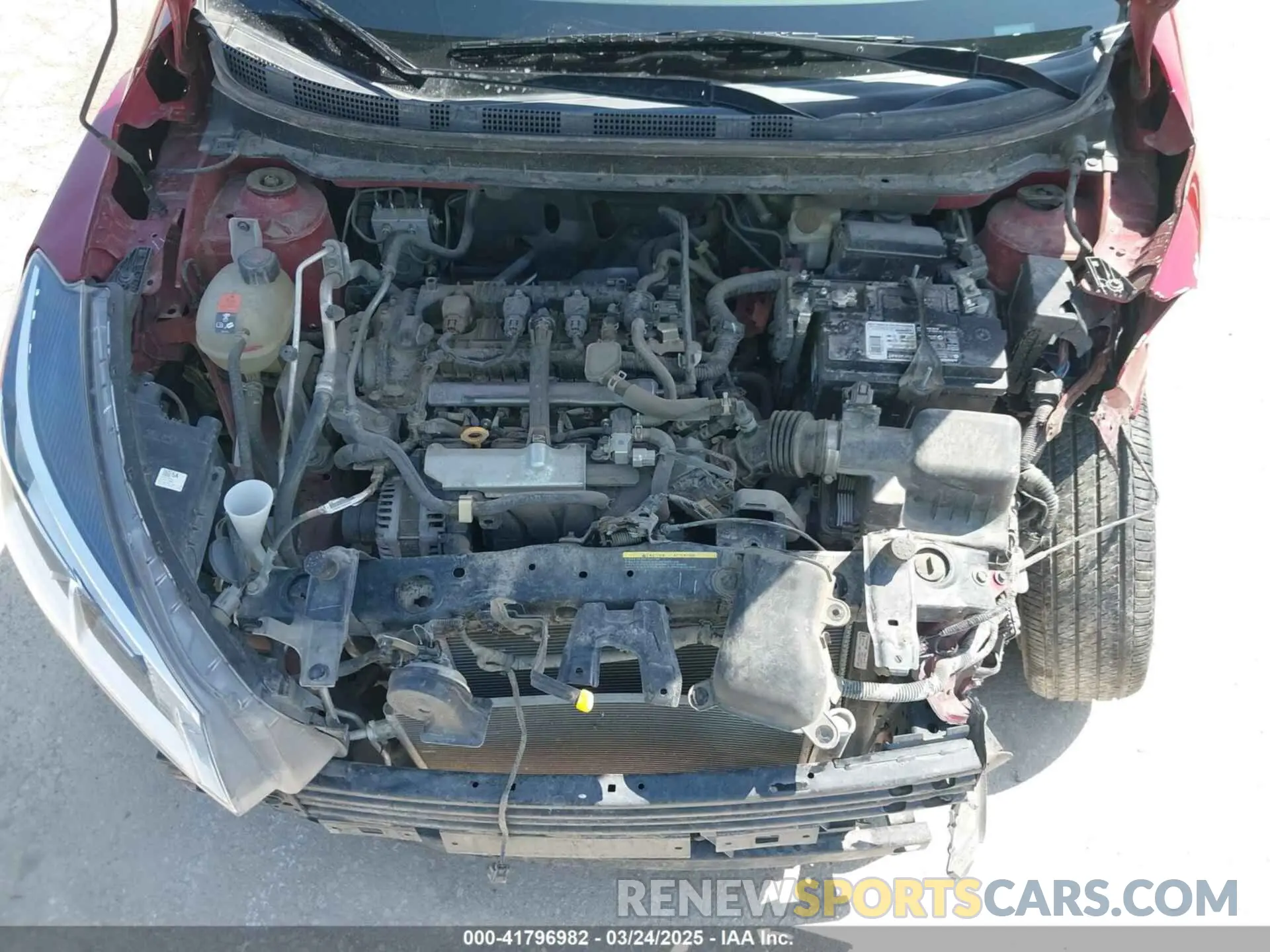 10 Photograph of a damaged car 3N1CP5CV1ML555189 NISSAN KICKS 2021