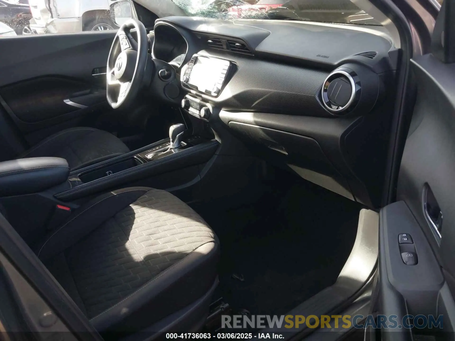 5 Photograph of a damaged car 3N1CP5CV2ML477506 NISSAN KICKS 2021