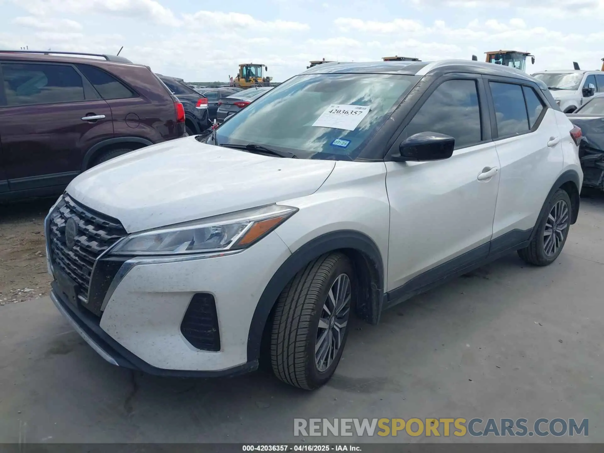 2 Photograph of a damaged car 3N1CP5CV2ML482561 NISSAN KICKS 2021