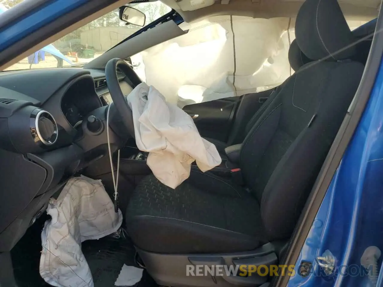 7 Photograph of a damaged car 3N1CP5CV2ML540202 NISSAN KICKS 2021