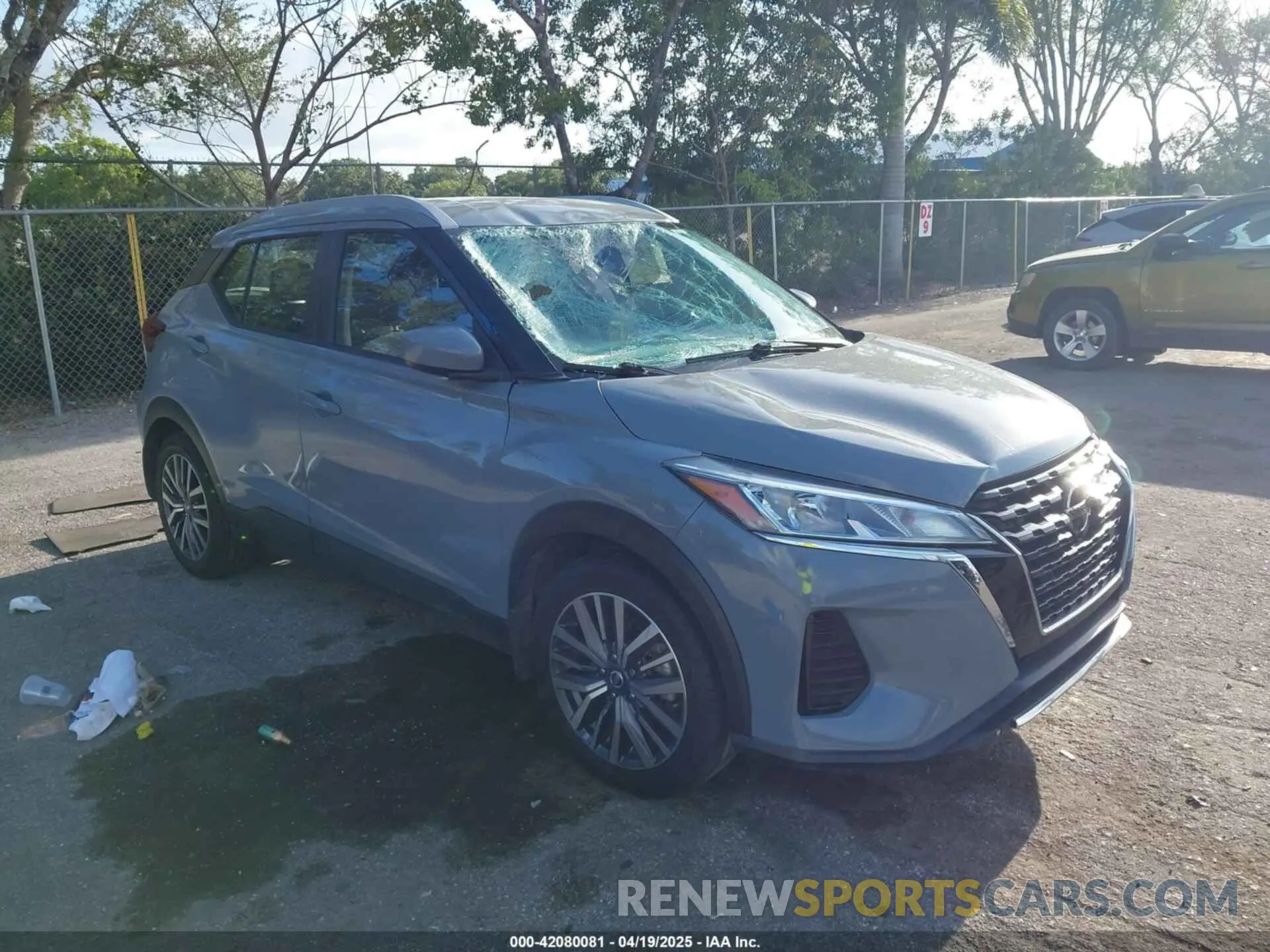 1 Photograph of a damaged car 3N1CP5CV3ML515440 NISSAN KICKS 2021