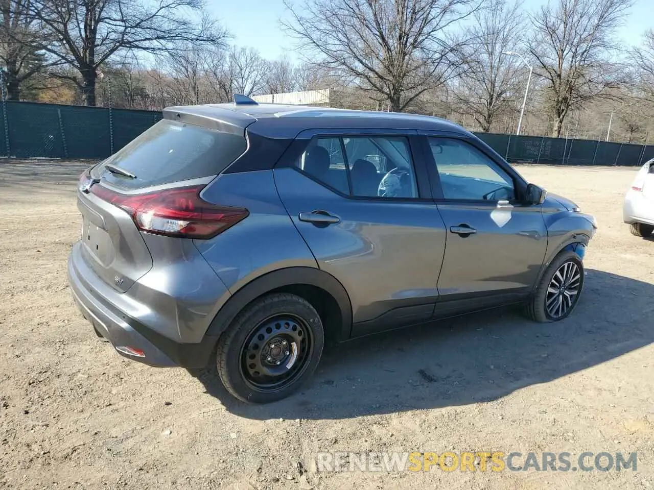 3 Photograph of a damaged car 3N1CP5CV3ML533436 NISSAN KICKS 2021