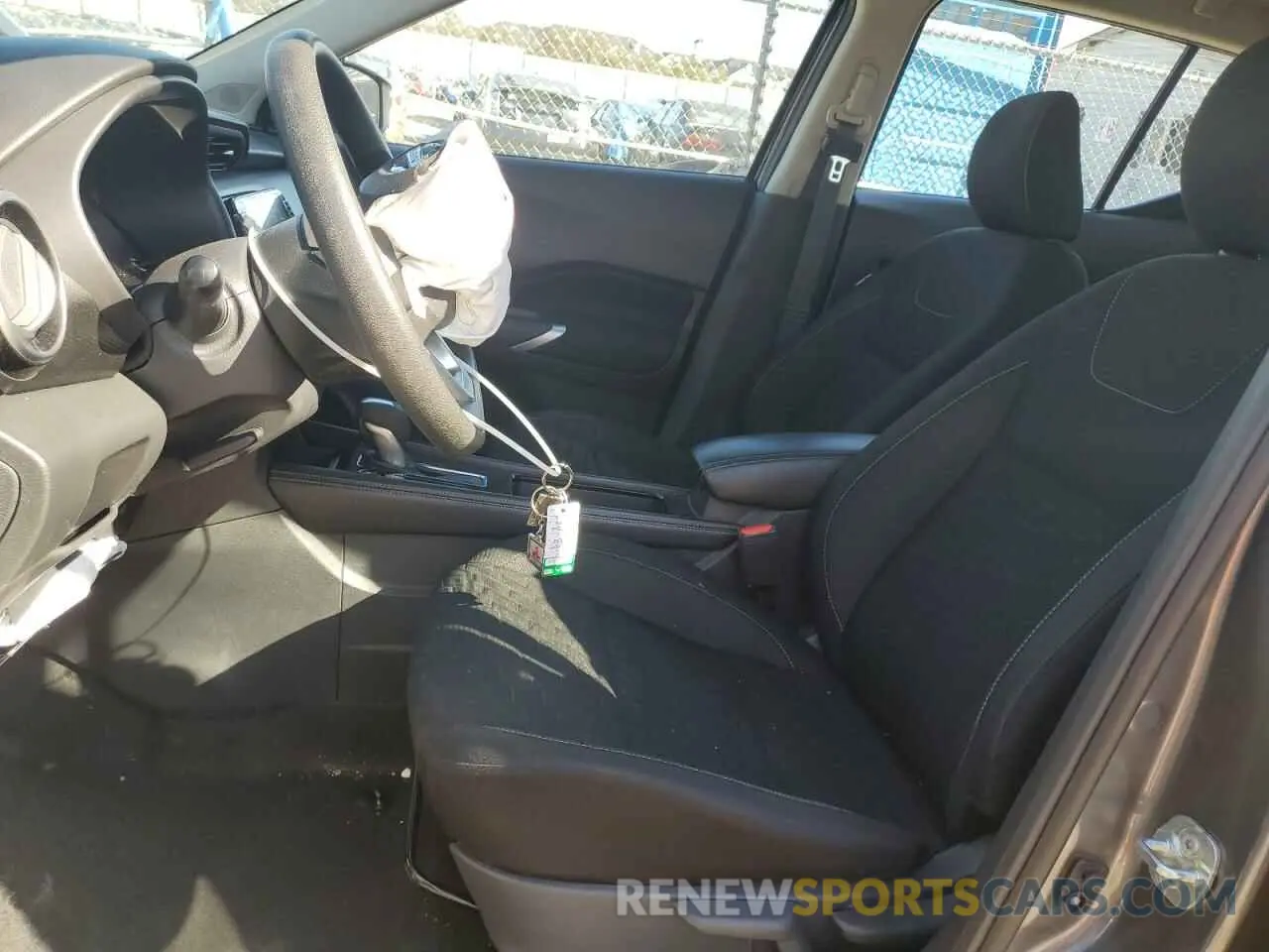 7 Photograph of a damaged car 3N1CP5CV3ML533436 NISSAN KICKS 2021