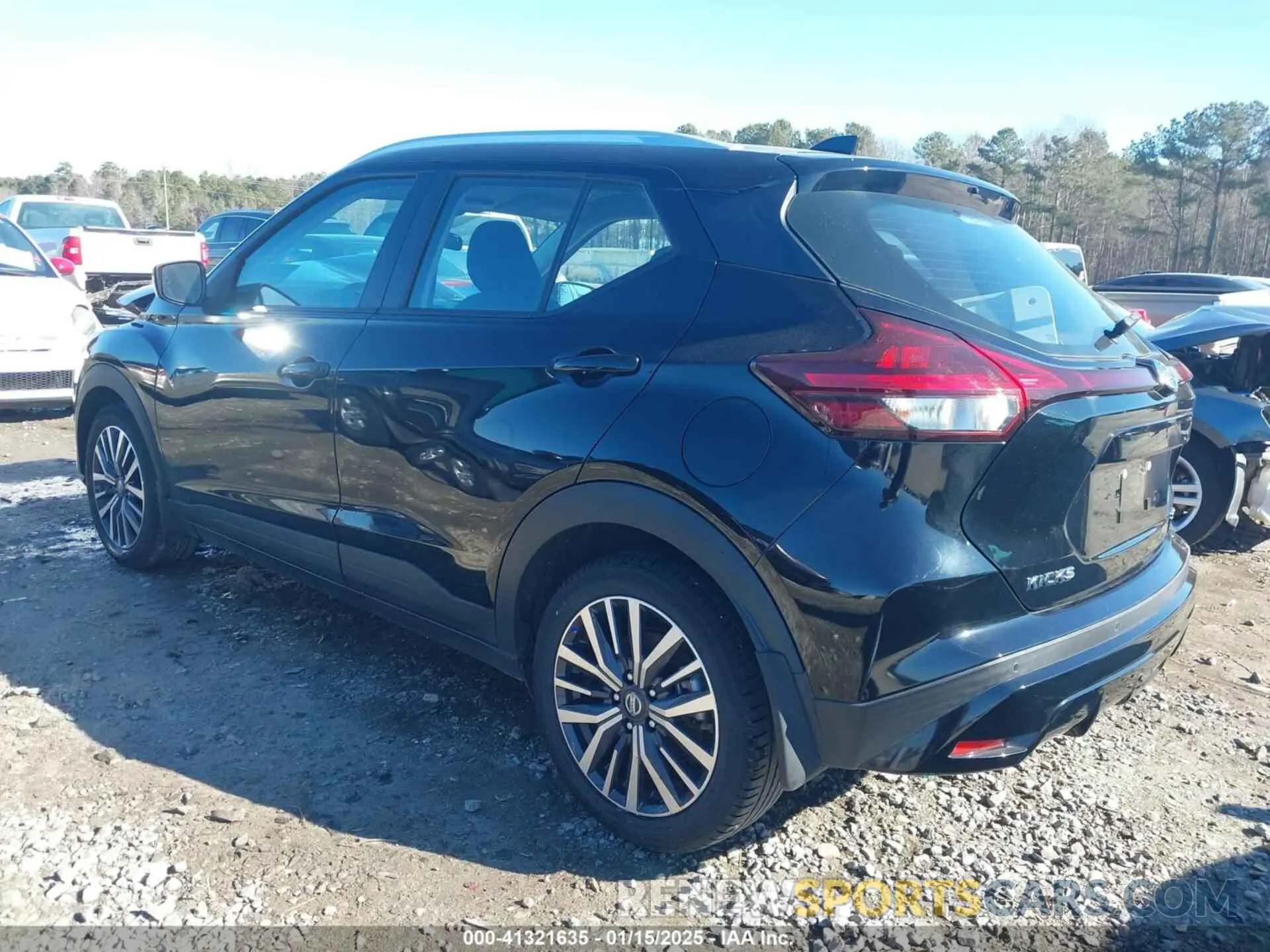 3 Photograph of a damaged car 3N1CP5CV4ML503037 NISSAN KICKS 2021