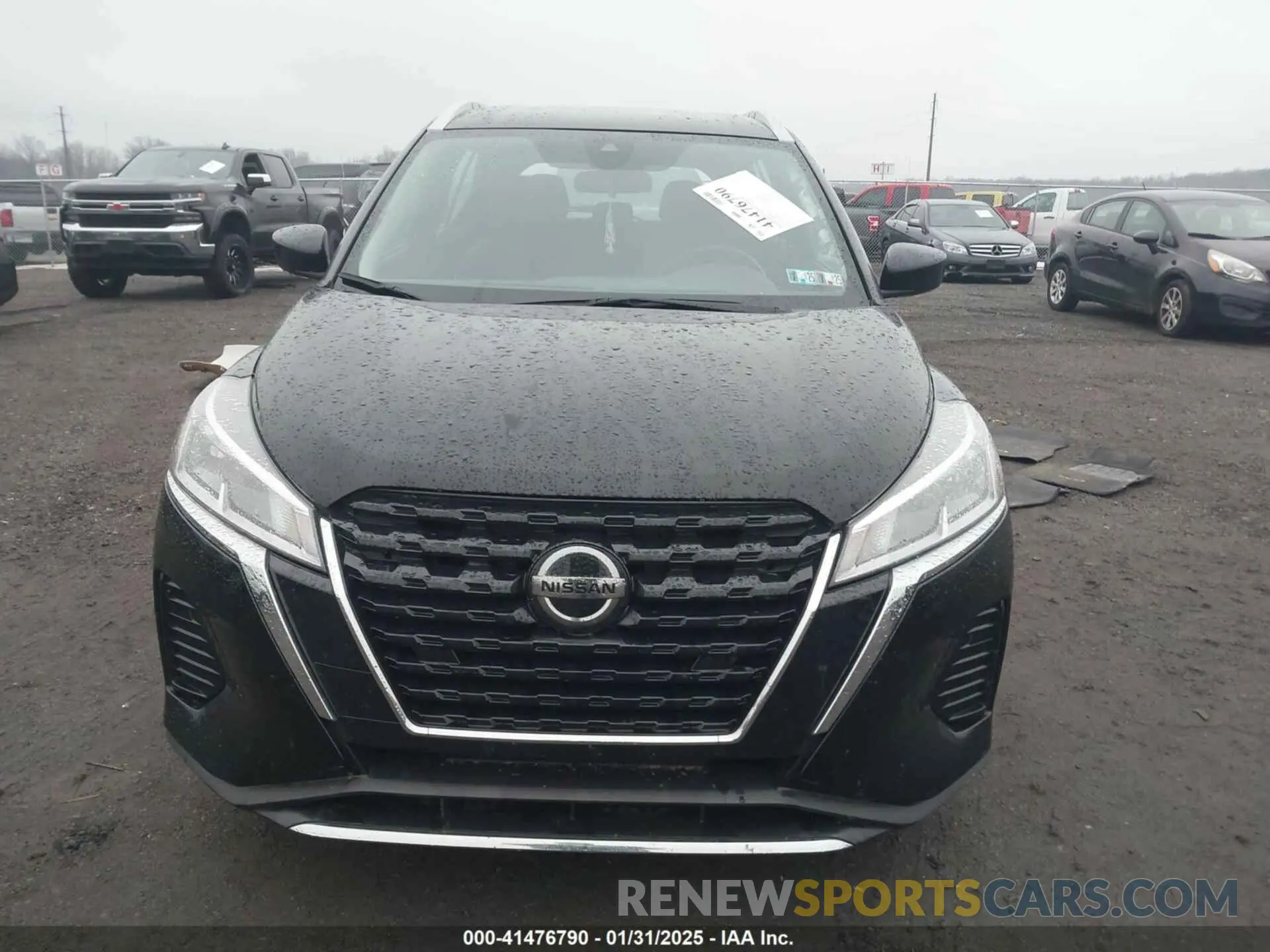 12 Photograph of a damaged car 3N1CP5CV4ML515026 NISSAN KICKS 2021