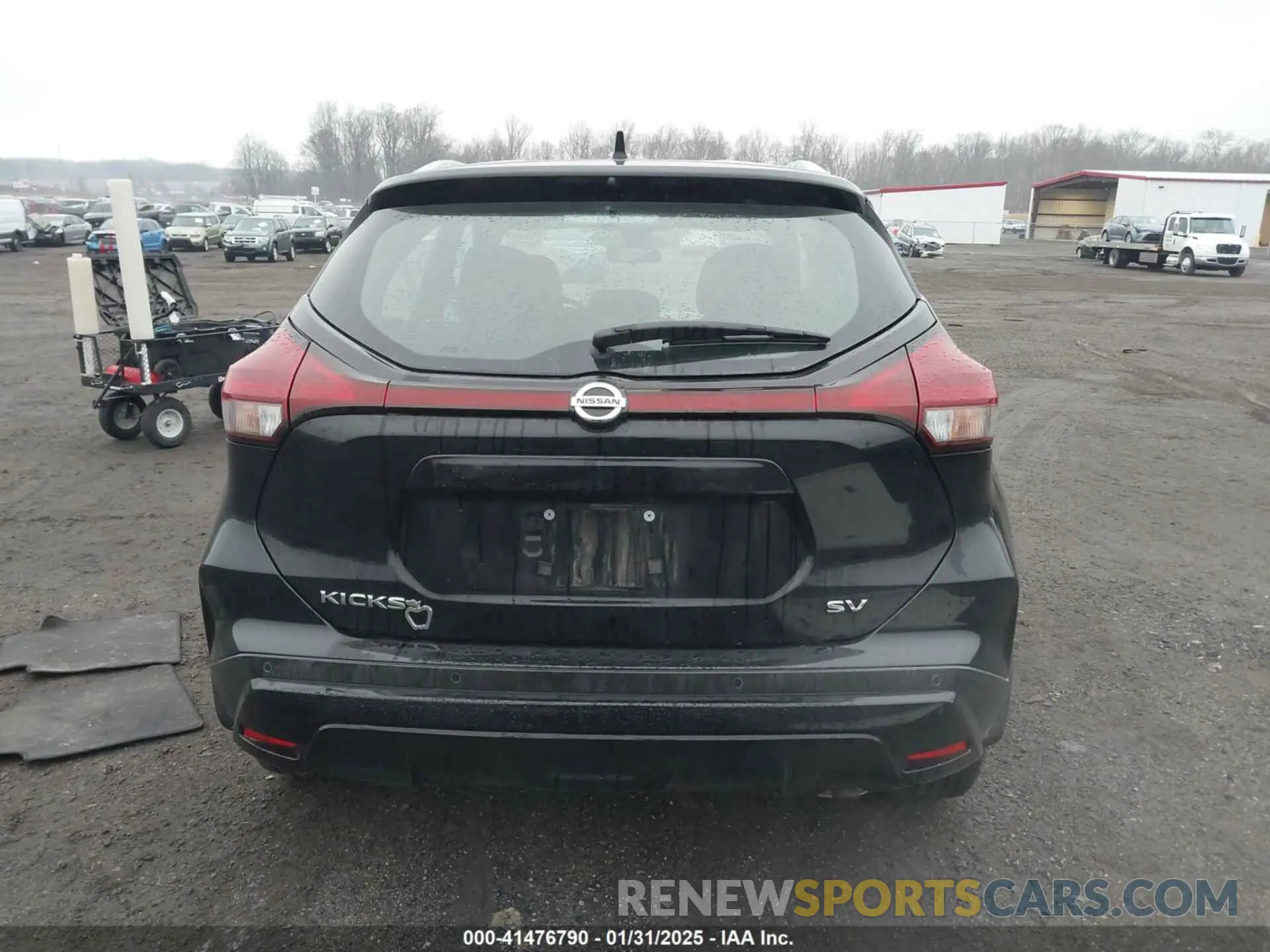 16 Photograph of a damaged car 3N1CP5CV4ML515026 NISSAN KICKS 2021
